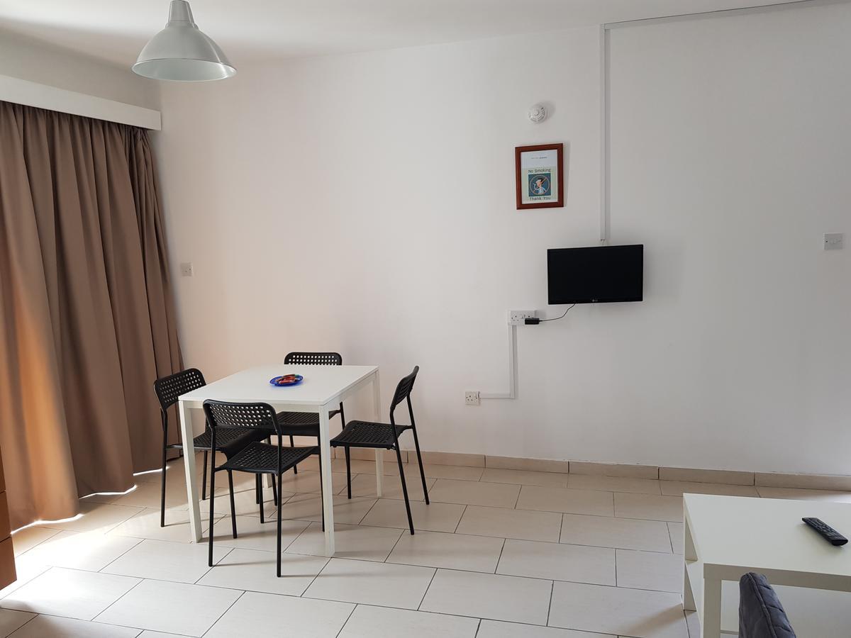 Valentinos Court Daire Pafos Dış mekan fotoğraf